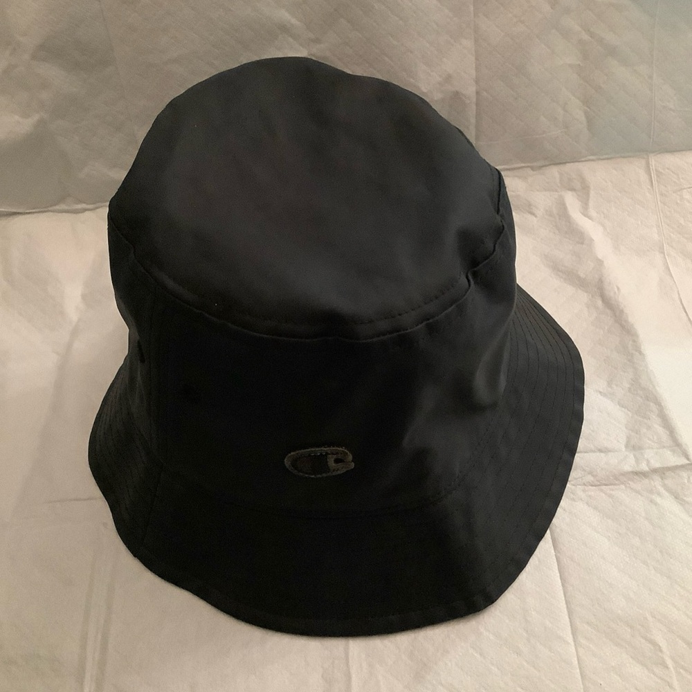 Rick Owens X Champion GILLIGAN HAT IN BLACK NYLON Size M/L CM21S0022-805…​​​​ - Picture 13 of 16